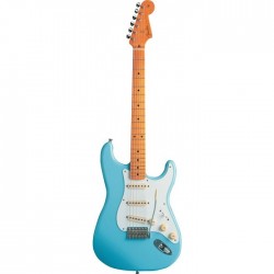 Fender Classic Series '50s StratocasterÂ®, Maple Fingerboard, Daphne Blue